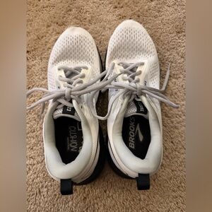 Brooks White/Black Womens Running Shoes 8.5